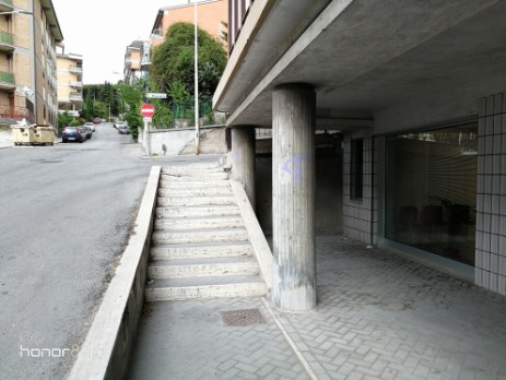 via Ppe di Piemonte angolo via masciotta salita Papa Giovanni XXIII